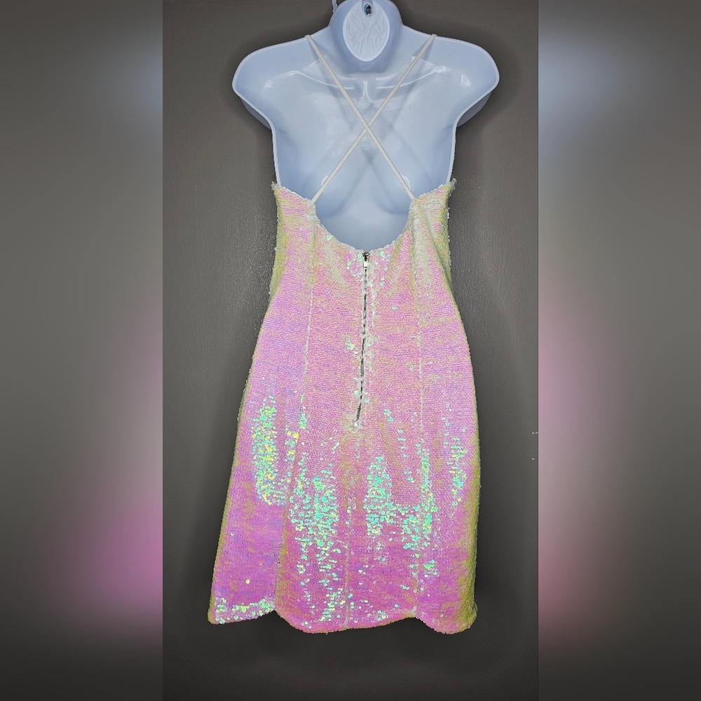 Strappy X White Iridescent V-neck Scallop Hem Mini Dress Size: Small - Picture 2 of 10